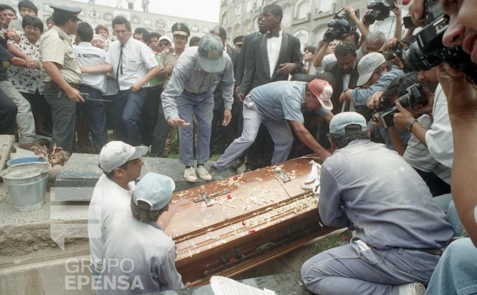 Día de los muertos: Los funerales de artistas más multitudinarios (Fotos)