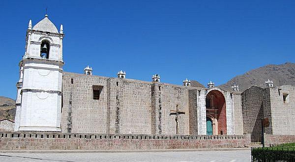 Arequipa: desconocidos hurtan preciadas joyas de la iglesia de Cabanaconde