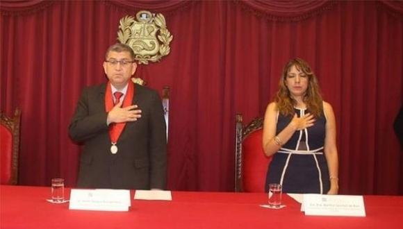 Walter Ríos promete a su esposa ascenderla a "jefa nacional"