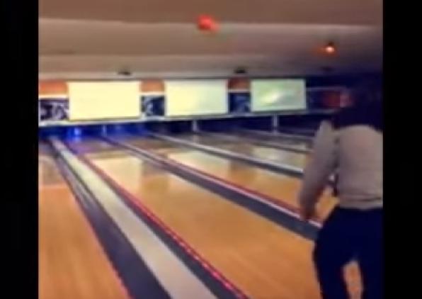 ​YouTube: broma en bowling terminó por destruir el local