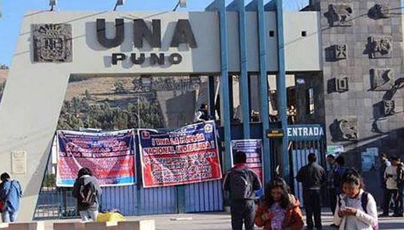 Catedráticos deciden tomar local e interrumpir labores en universidad de Puno