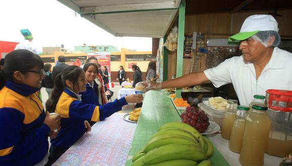 Piura: Promueven presencia de quioscos saludables en colegios de Chulucanas