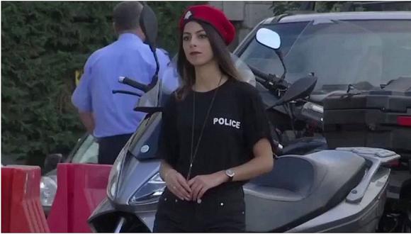 Mujeres policías son obligadas a vestir short para "impulsar el turismo" en pueblo del Líbano
