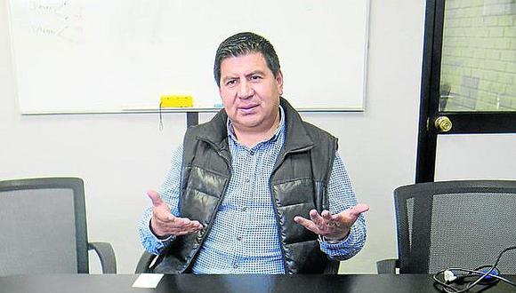 Maciste Díaz expone la radiografía de la región Huancavelica a Vizcarra