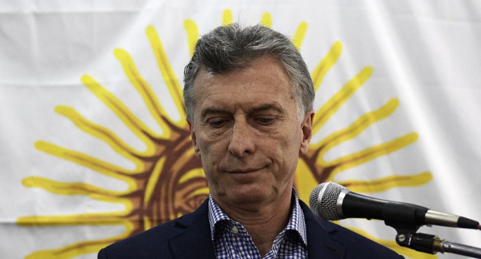 Denuncian espionaje a periodistas y piden indagar a Mauricio Macri en Argentina. (AFP PHOTO / JUAN MABROMATA)
