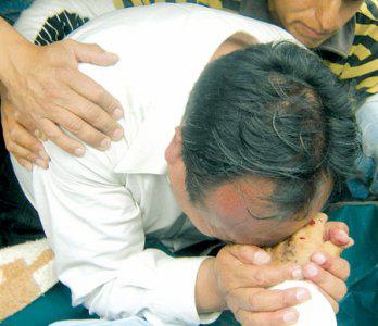 Madre de funcionario
 fallece y hay
 2 heridos