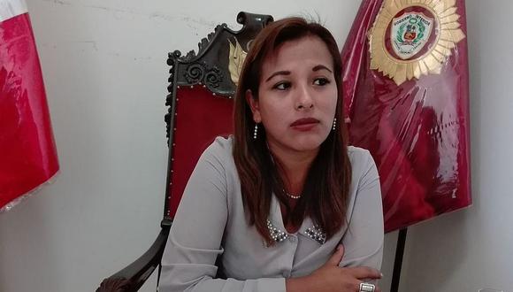 Prefecta de Tacna Anyela Cueto pone su cargo a disposición 