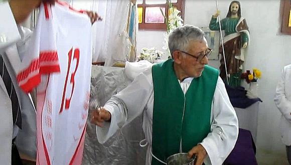 Perú vs Argentina: Sacerdote ora por selección peruana en misa y pide un gol en La Bombonera