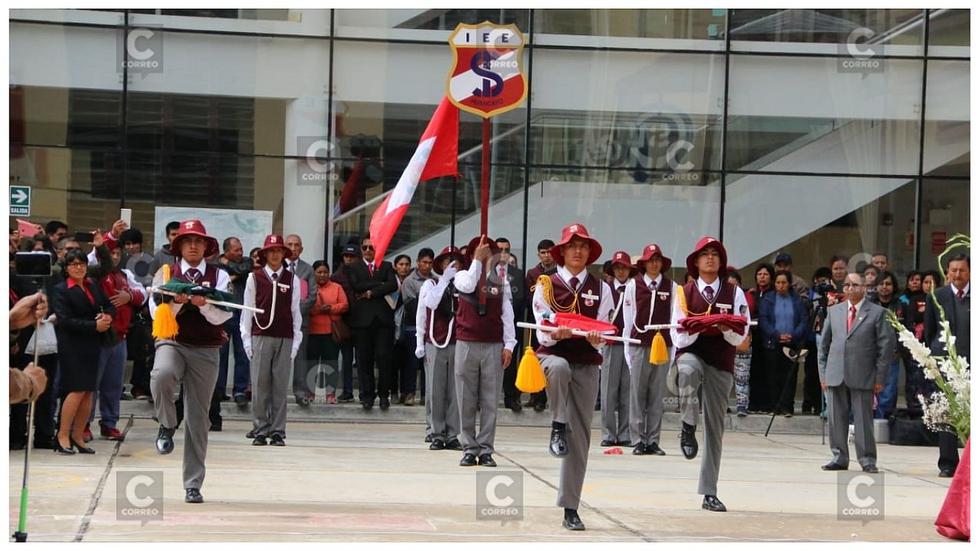En Junín dan inicio al año escolar 2019 con ceremonia en emblemático Santa Isabel (FOTOS)