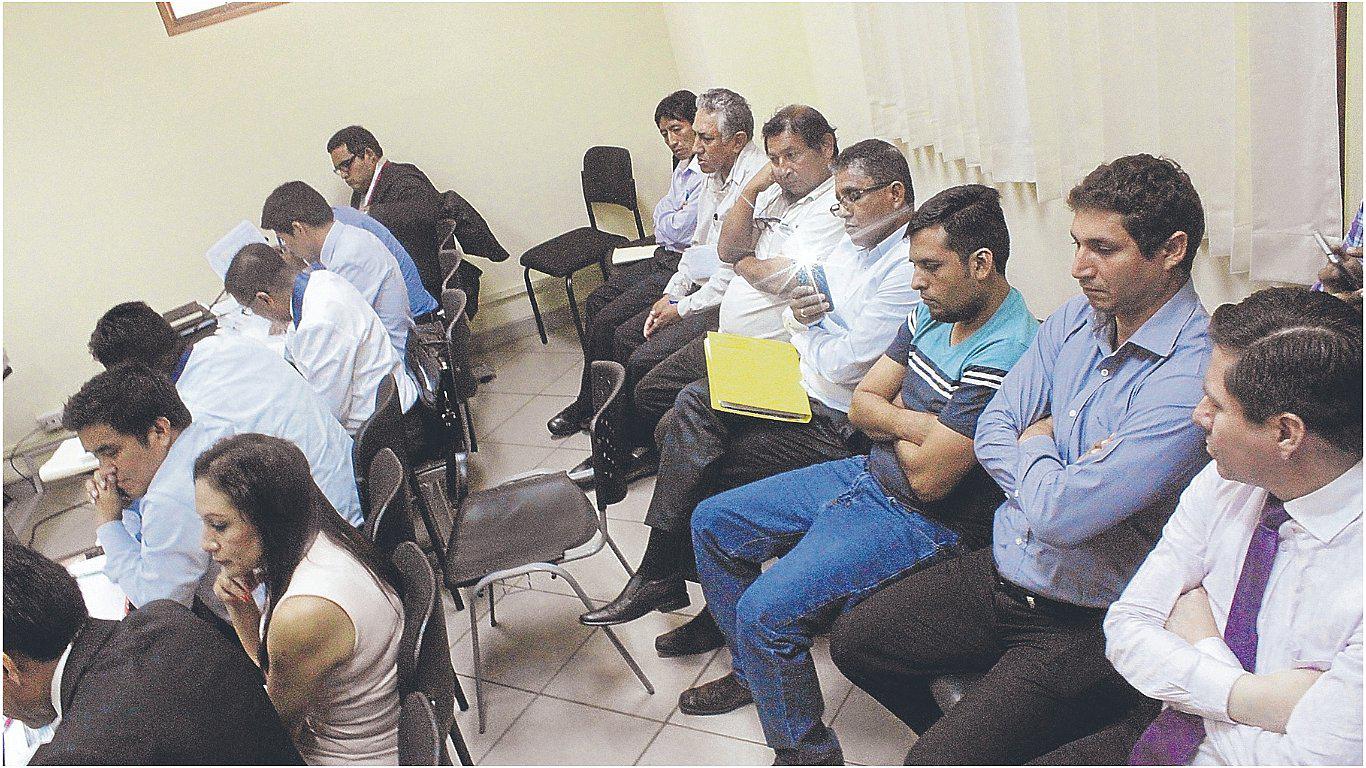 Sentencian a 4 años de cárcel suspendida a Juan Ramos