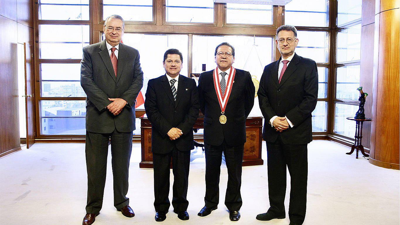 Comisión Presidencial de Integridad se reúne con el Fiscal de la Nación