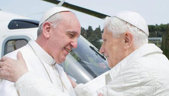Histórico: Francisco y Benedicto XVI se encontraron en Castel Gandolfo