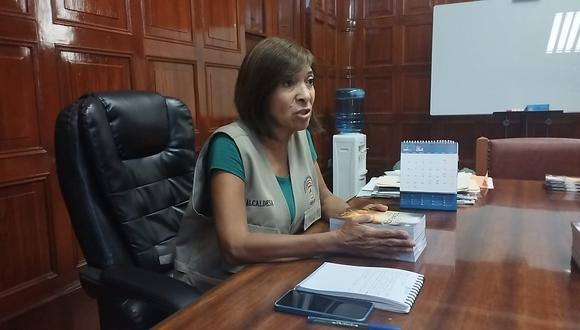 La denuncia contra Epsel fue firmada por la alcaldesa provincial, Janet Cubas, y de los catorce regidores.