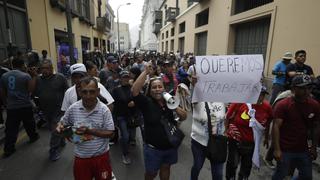 Ambulantes de Mesa Redonda denuncian que no han sido reubicados pese a empadronamiento