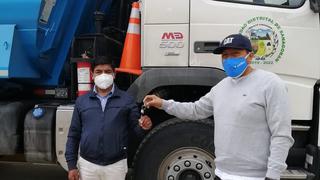 Entregan kits de mantenimiento para maquinaria pesada en Sánchez Carrión
