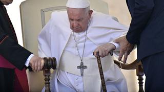 El papa confesó a algunos obispos brasileños que no piensa renunciar