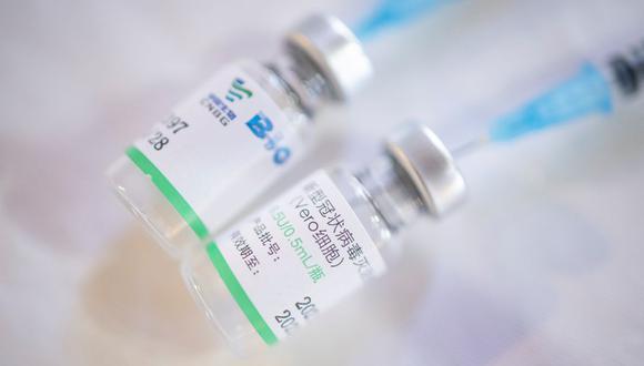 Las dosis de la vacuna china Sinopharm contra la enfermedad del coronavirus se ven en Kragujevac, Serbia, el 4 de mayo de 2021. (REUTERS/Marko Djurica).