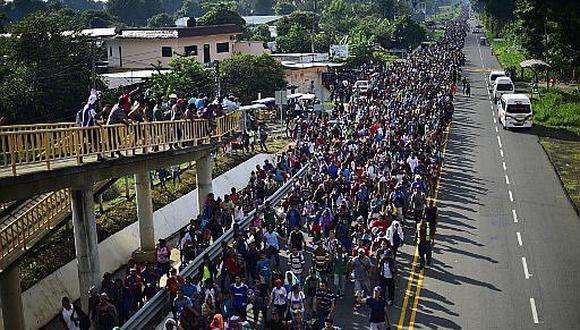 Miles de hondureños avanzan de México a EEUU pese a advertencia de Trump