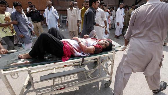 Unos 70 muertos dejó atentado suicida en Paquistán