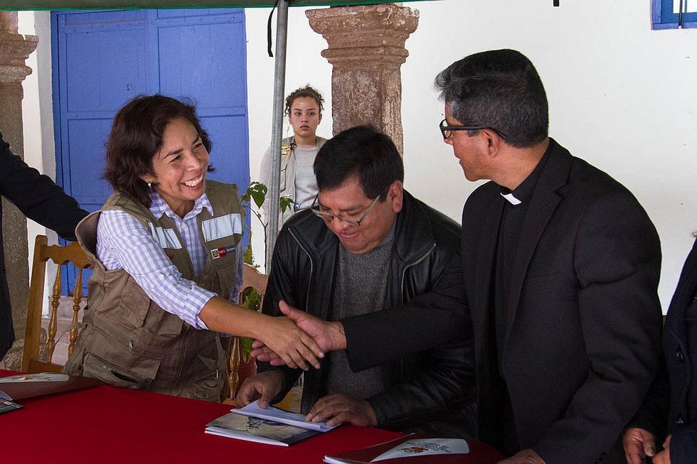 Imagen de la Virgen de Belén retornó a su templo en medio de fiesta (FOTOS)