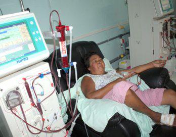 Pacientes de bajos recursos podrán dializarse en Tumbes