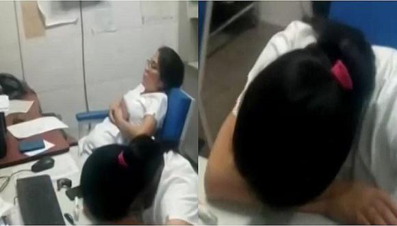 Enfermeras son captadas durmiendo en vez de atender a las víctimas de accidentes de tránsito (VIDEO) 