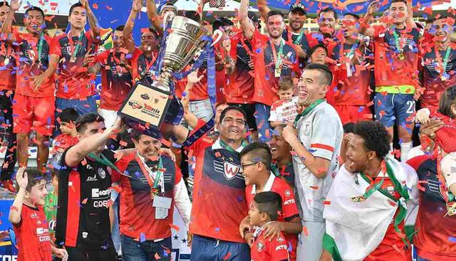 Jorge Wilstermann fue campeón con polémica en Bolivia, pero se metió al grupo C.