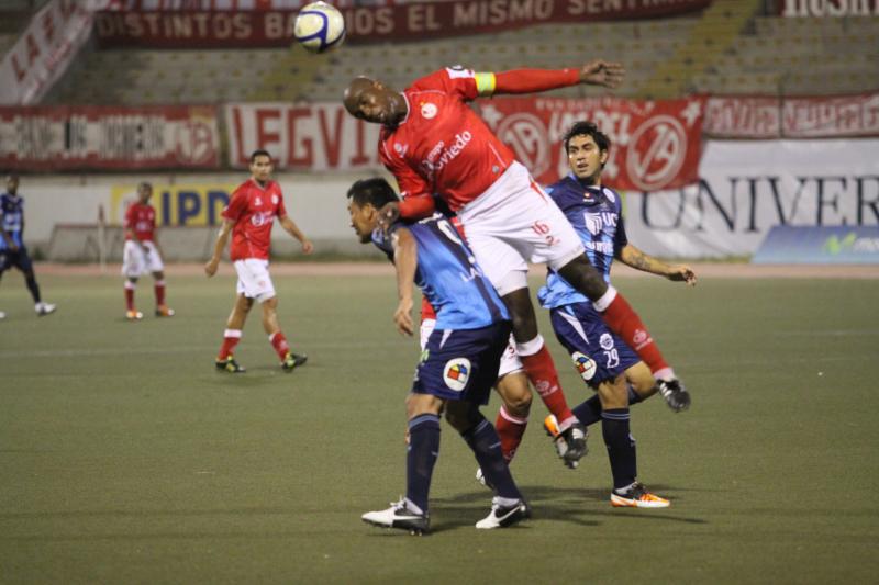 Juan Aurich volteó el partido y ganó 3-1 a César Vallejo