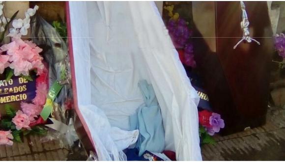 Faltando poco para el Día de los Difuntos roban cadáveres de cementerio (VIDEO)