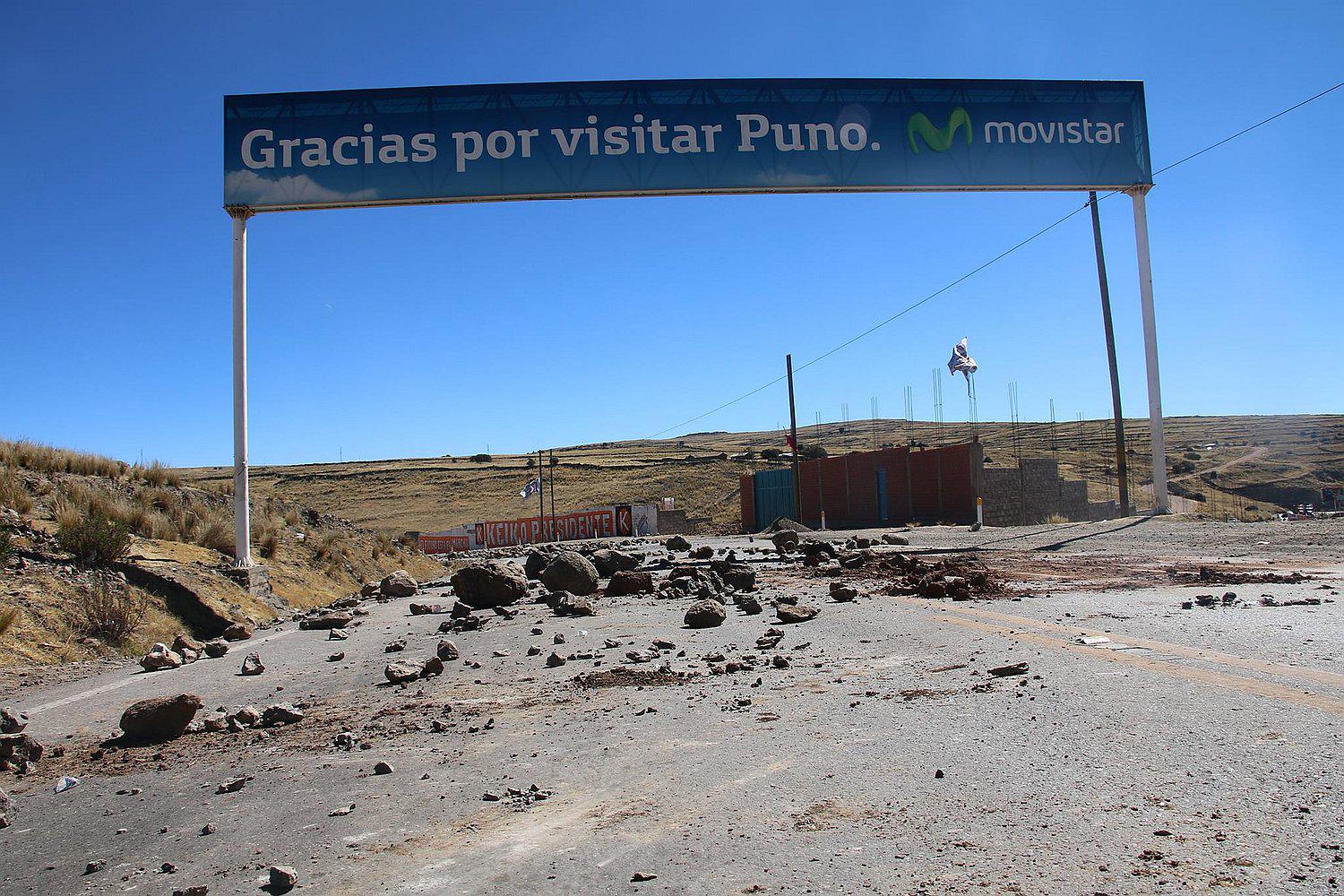 PUNO: así fue el primer día del paro por descontaminar el lago Titicaca