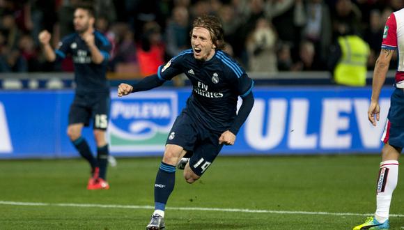 Real Madrid venció al Granada con gol agónico de Luka Modric
