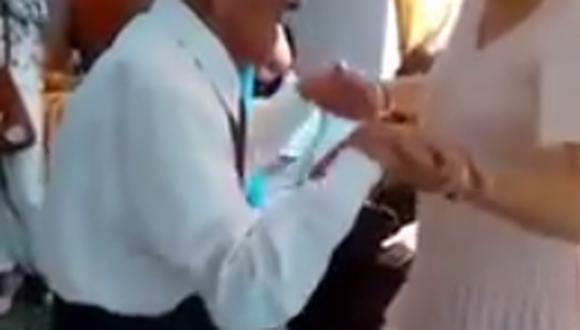 YouTube: Anciano de 104 años sorprende por su destreza en el baile en Tumbes (VIDEO)