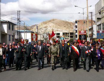 Gran Marcha Cáceres va camino a Huancayo