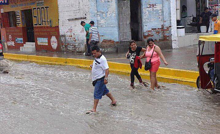 Piura: Lluvia de gran intensidad soporta Sullana y sus distritos