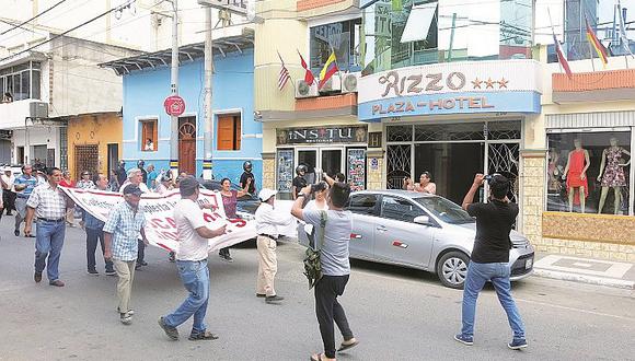 “Popy” Olivera: lidera marcha contra Flores en Tumbes