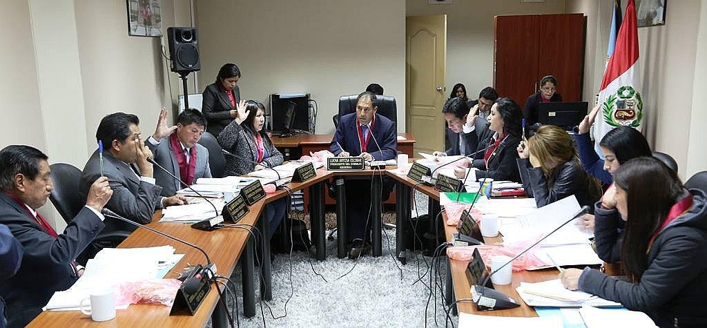 Consejeros de Huancavelica buscan aumentar su dieta