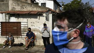 La pandemia del COVID-19 propina un serio golpe a la ya deteriorada economía argentina
