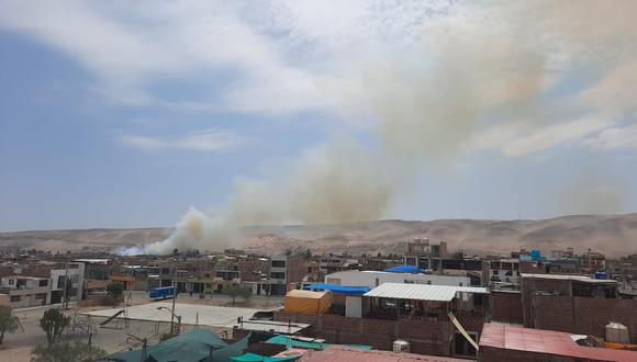 Incendio fue divisado desde diferentes puntos de la ciudad de Tacna. (Foto: Difusión)