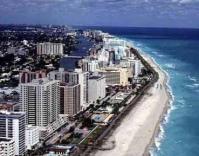 Evacúan playa de Miami Beach por mina acuática de Marina de Guerra