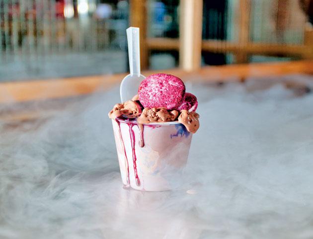 Helado de nitrógeno: -196º de sabor en Suecia (VIDEO)