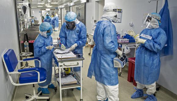 América es el continente con el mayor número de trabajadores de la salud infectados con coronavirus. (Foto: ERNESTO BENAVIDES / AFP)