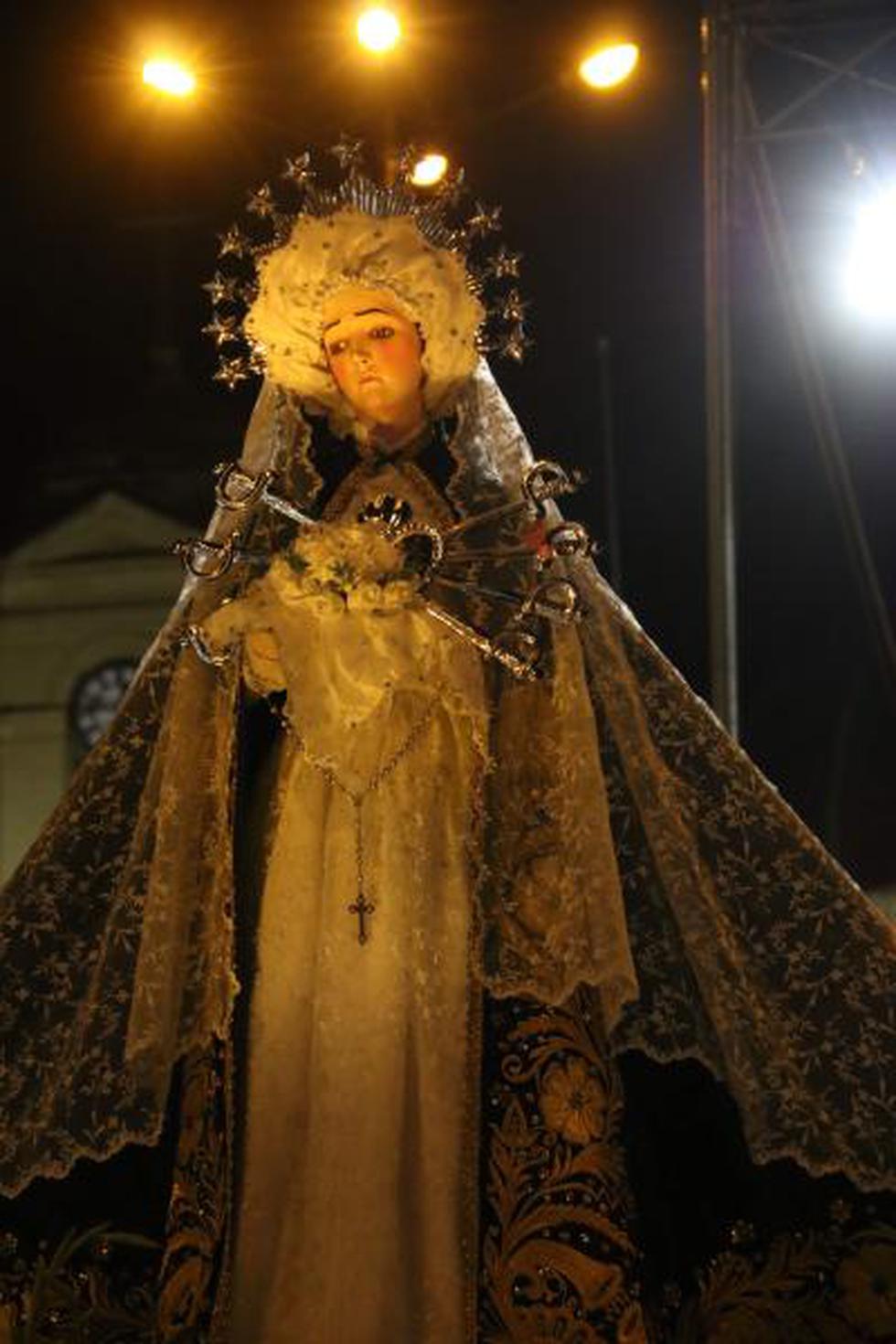 Revive el encuentro de la Virgen Dolorosa y Jesús Nazareno (VIDEO)