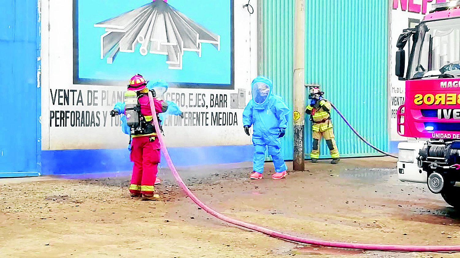 Fuga de gas alerta a 40 familias de la Urb. Santo Dominguito 