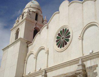 Se cae a pedazos la iglesia matriz de Chupaca