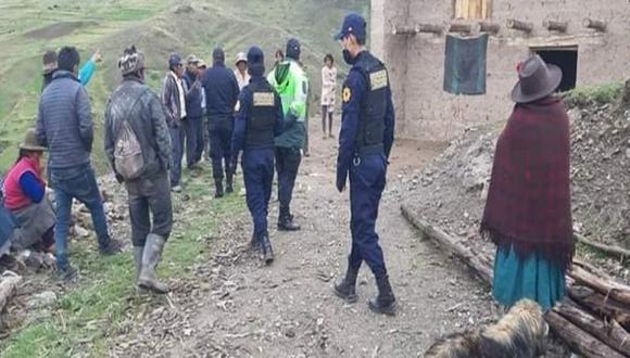 Cusco: Efectivos de la comisaría PNP Limatambo llegaron al lugar de los hechos y hallaron el cadáver de Huamán Champi. (Foto: Difusión9