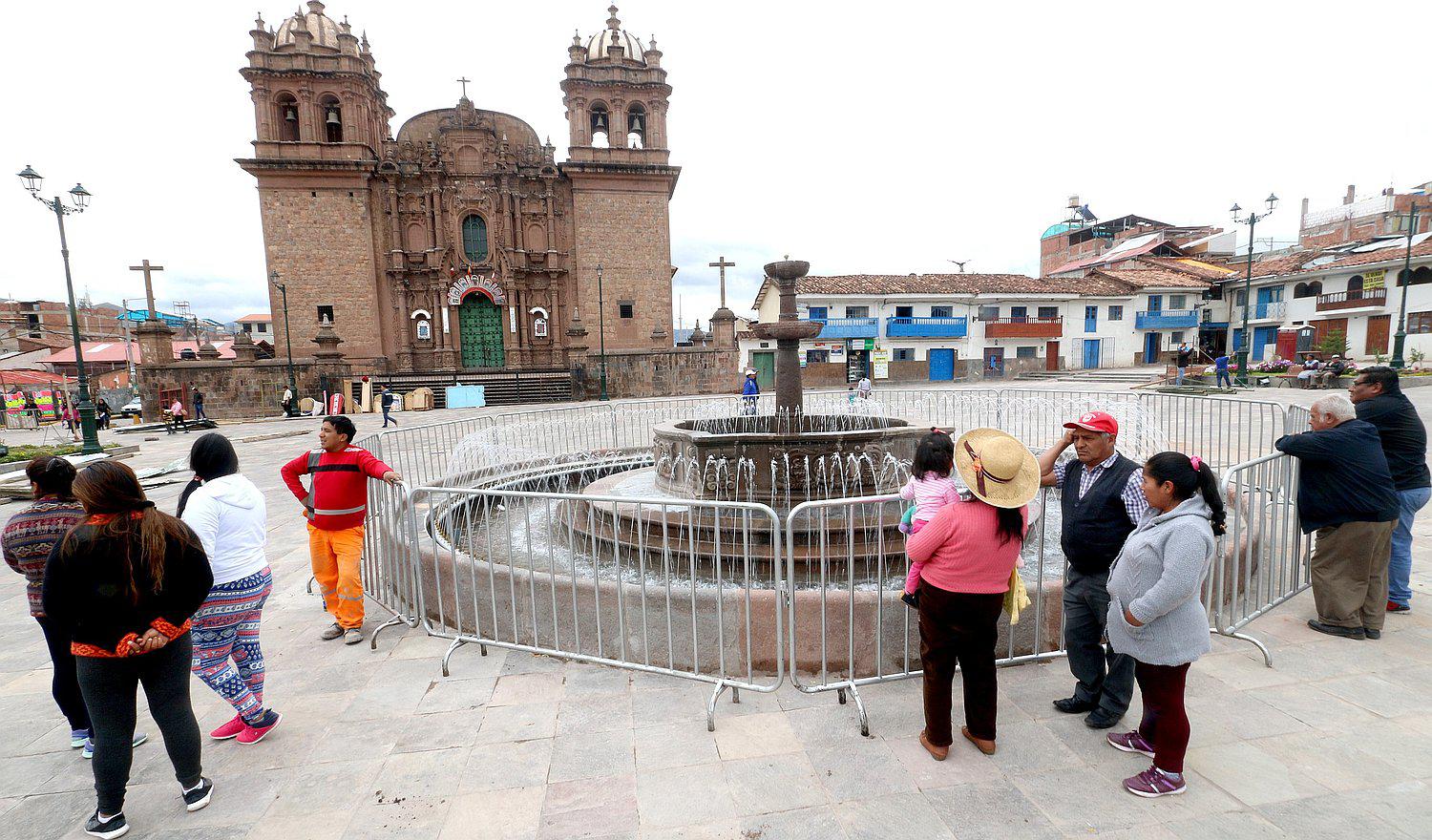 Reabren plaza de San Sebastián y todo queda listo para su fiesta patronal (FOTOS)