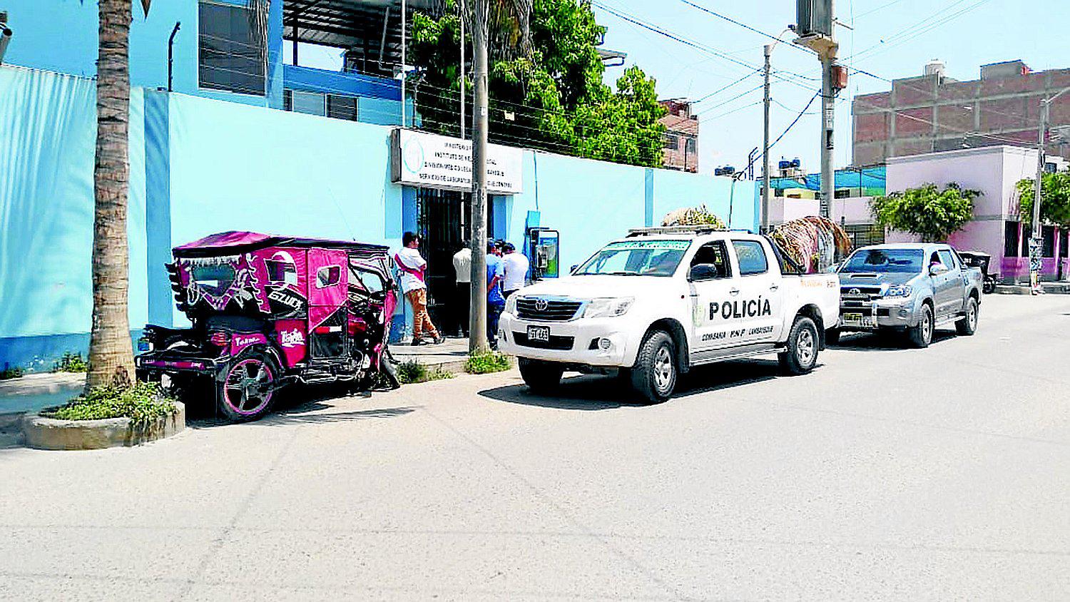Encuentran a comerciante sin vida en un hotel tras estar bebiendo licor con una mujer 