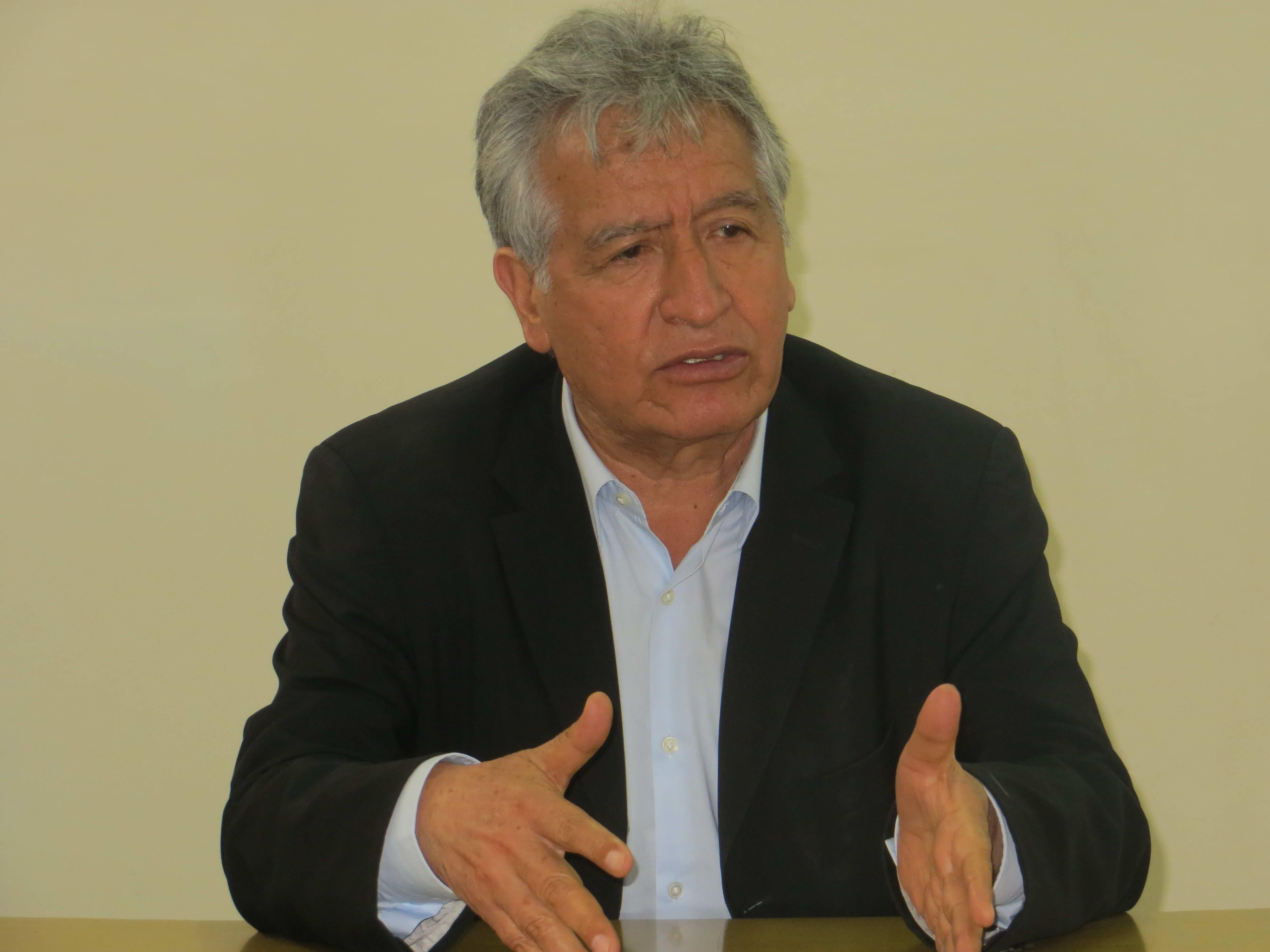 Virgilio Acuña: “Que intervengan la UCV y otras también”