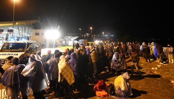Croacia permite la entrada de miles de migrantes desde Serbia