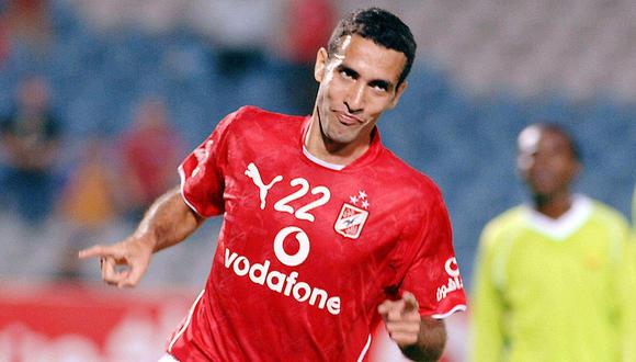 Ídolo del fútbol egipcio en la lista negra de "terroristas"